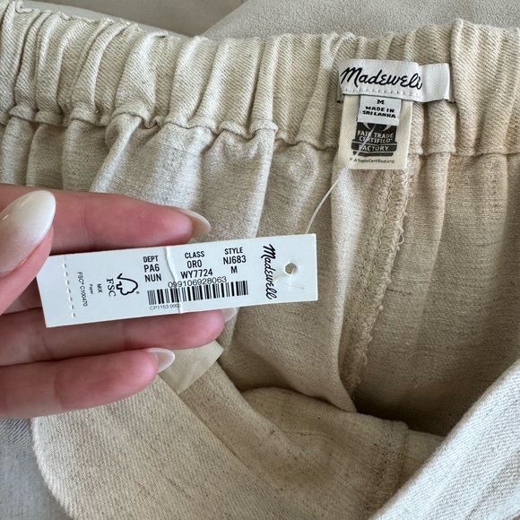 NWT Madewell Clean Pull-On Short in 100% Linen - Picture 8 of 9